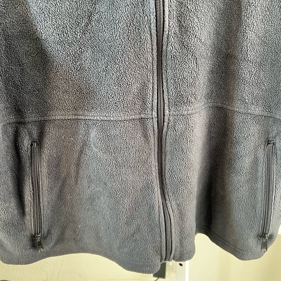 Columbia vest. Size XL. - Picture 12 of 16